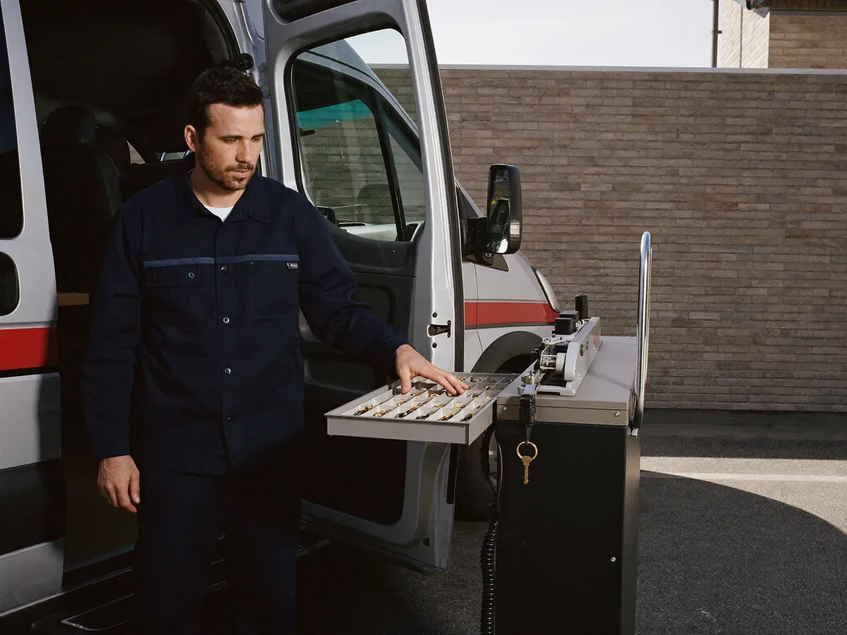 Urban City Locksmith — professional locksmith team